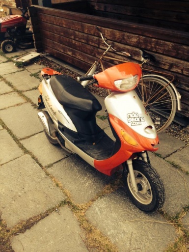 Namn:  moppe2.jpg
Visningar: 223
Storlek:  98,8 KB