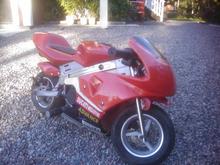 föredetta mini moto som jag bytte mot en dt