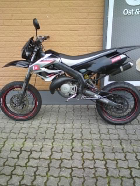 Namn:  IMG_0417.JPG
Visningar: 632
Storlek:  62,7 KB