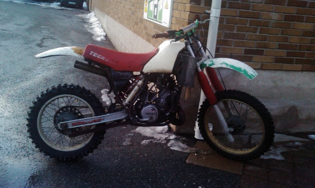 Namn:  yz255.jpg
Visningar: 1097
Storlek:  108,9 KB