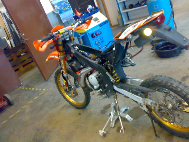 20100627128