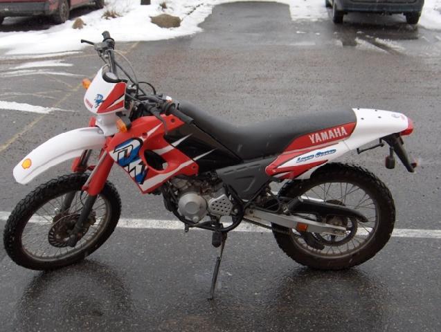 Namn:  yamaha-dt-50cc-1.jpg
Visningar: 4699
Storlek:  50,5 KB