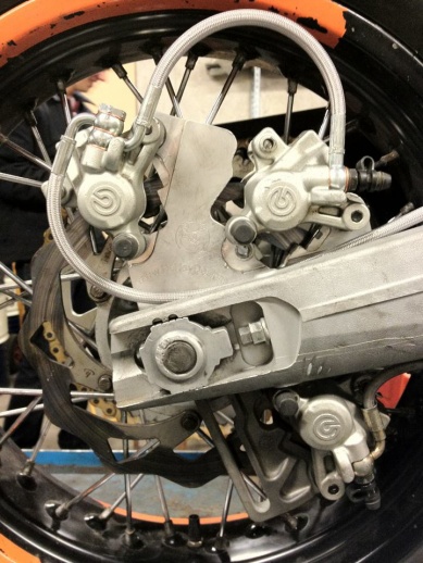 Namn:  ktm ok.jpg
Visningar: 973
Storlek:  97,6 KB