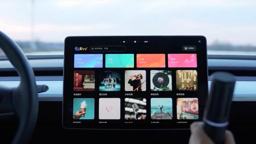 Tesla blir riktig karaokemaskin i Kina inför kinesiska nyåret