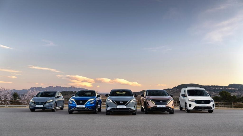 Nissan laddar för framtiden i Europa med elbilar och elektrifierade modeller