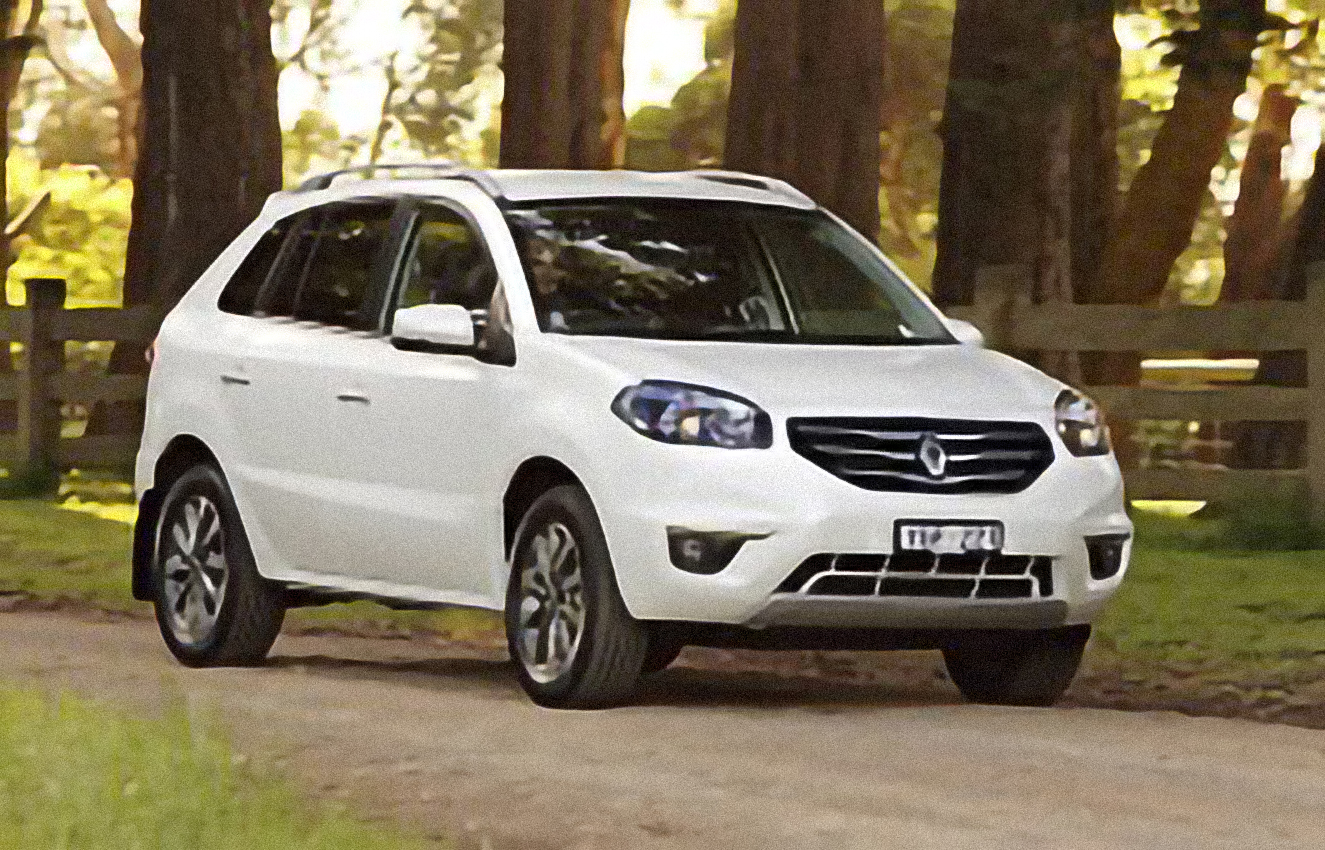 Renault Koleos 2.5 Automatic – årsmodell 2011 i bild Bild på Renault Koleos 2.5 Automatic – årsmodell 2011