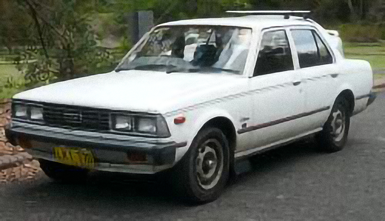 Toyota Corona 2.4 – årsmodell 1980 i bild Bild på Toyota Corona 2.4 – årsmodell 1980