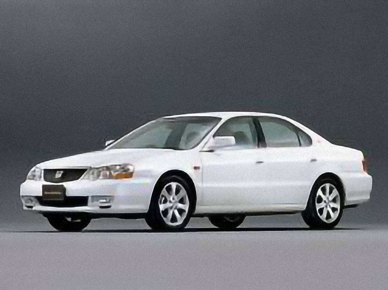 Honda Saber 25V – årsmodell 2002 i bild Bild på Honda Saber 25V – årsmodell 2002