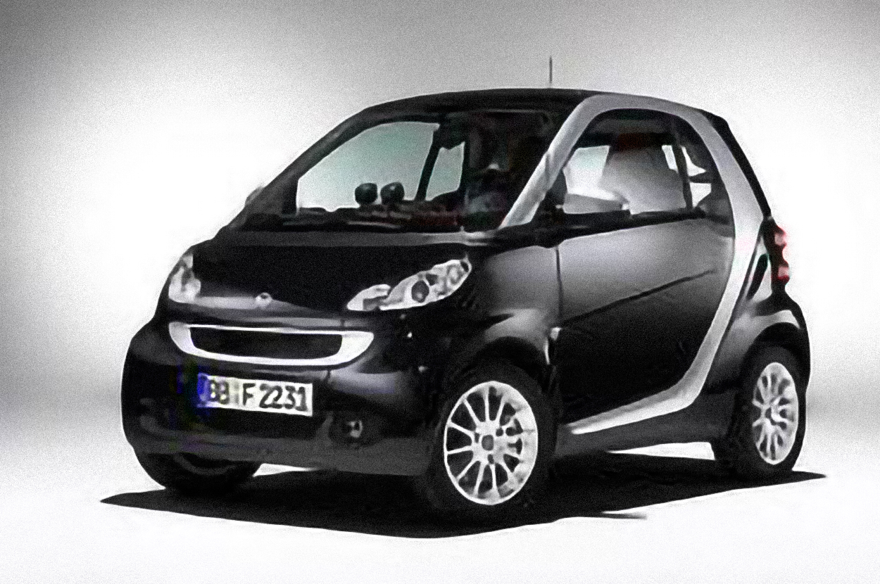 Smart ForTwo Passion Coupe – årsmodell 2012 i bild Bild på Smart ForTwo Passion Coupe – årsmodell 2012