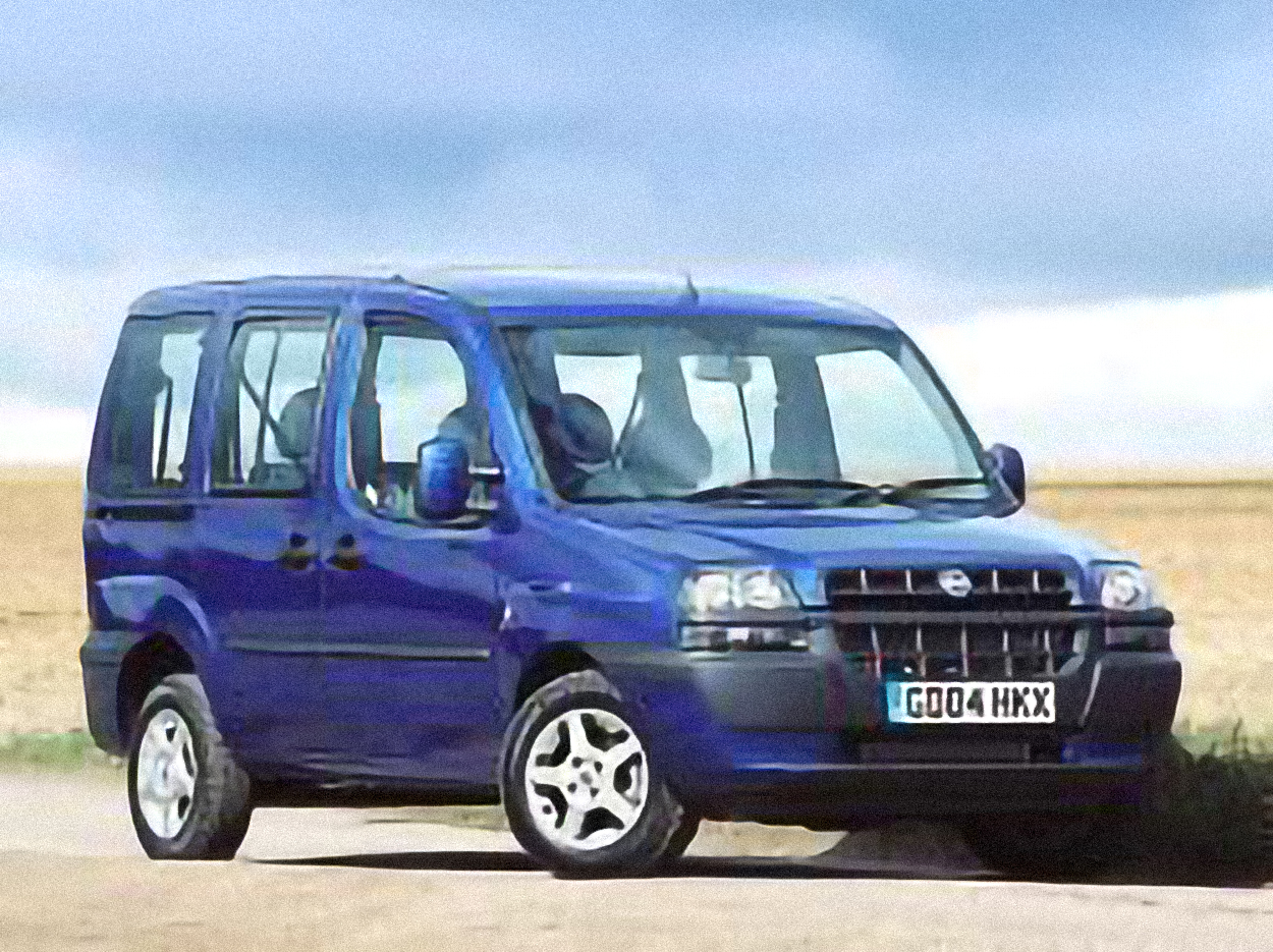 Fiat Doblo – årsmodell 2002 i bild Bild på Fiat Doblo – årsmodell 2002