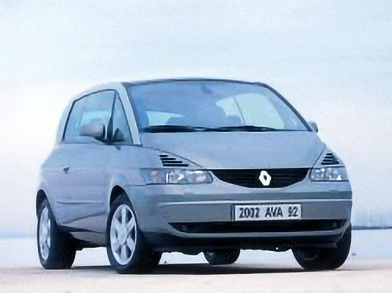 Renault Avantime 2.2 dCi – årsmodell 2002 i bild Bild på Renault Avantime 2.2 dCi – årsmodell 2002