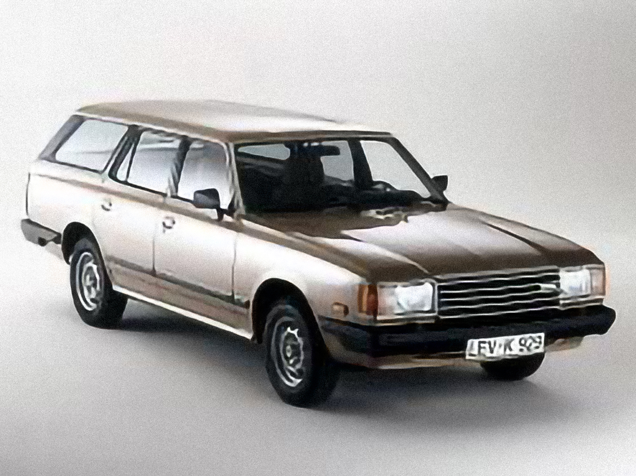 Mazda 929 – årsmodell 1985 i bild Bild på Mazda 929 – årsmodell 1985