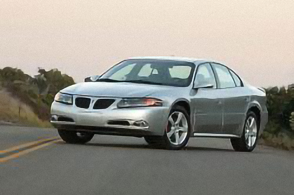 Pontiac Bonneville SE – årsmodell 2001 i bild Bild på Pontiac Bonneville SE – årsmodell 2001