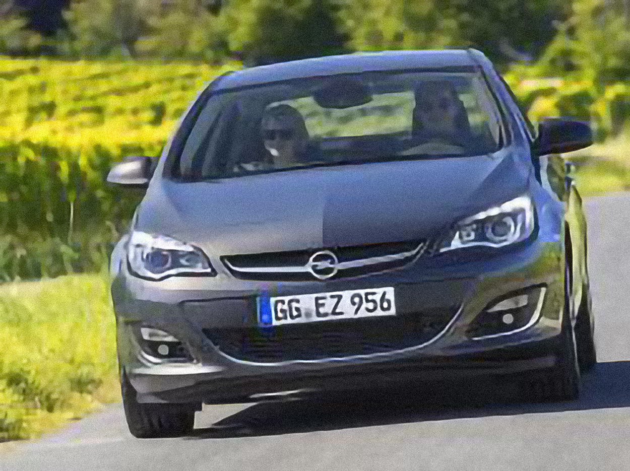 Bild på Opel Astra GTC 1.9 CDTi Sport – årsmodell 2012