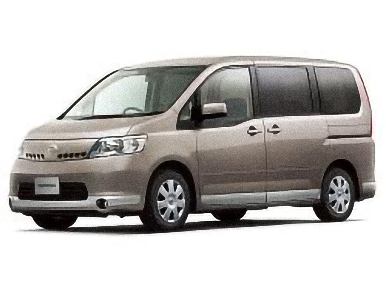 Nissan Serena – årsmodell 2006 i bild Bild på Nissan Serena – årsmodell 2006
