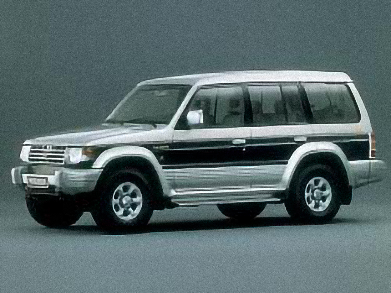 Mitsubishi Pajero 2.5 D – årsmodell 1996 i bild Bild på Mitsubishi Pajero 2.5 D – årsmodell 1996