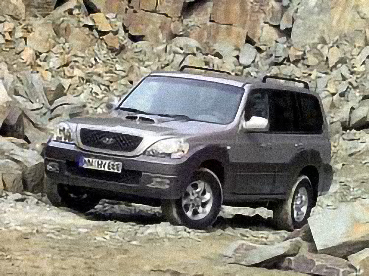 Hyundai Terracan 2.9 CRDi GL – årsmodell 2007 i bild Bild på Hyundai Terracan 2.9 CRDi GL – årsmodell 2007
