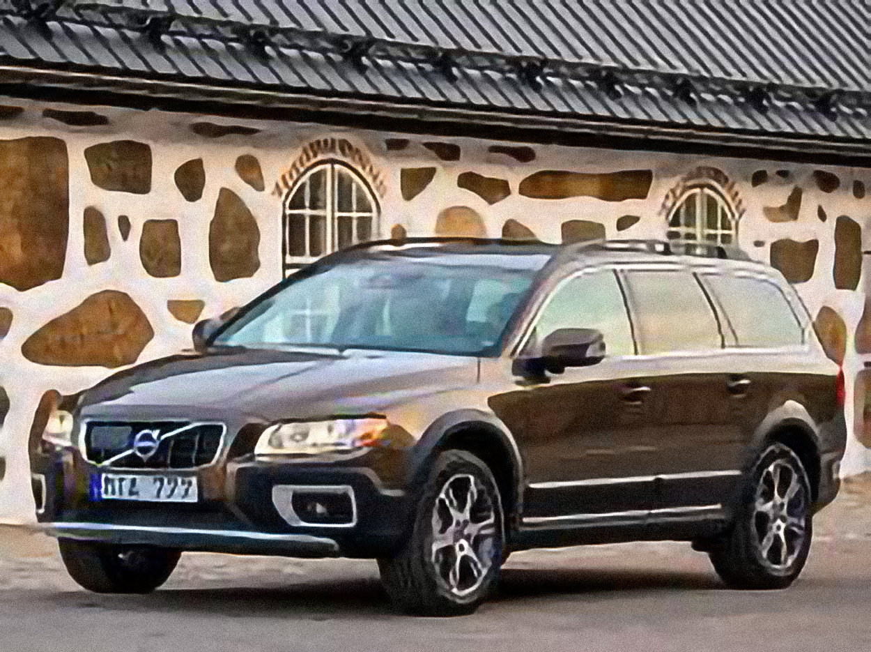 Volvo XC70 T6 4dr Wagon AWD (3.0L 6cyl Turbo 6A) – årsmodell 2018 i bild Bild på Volvo XC70 T6 4dr Wagon AWD (3.0L 6cyl Turbo 6A) – årsmodell 2018