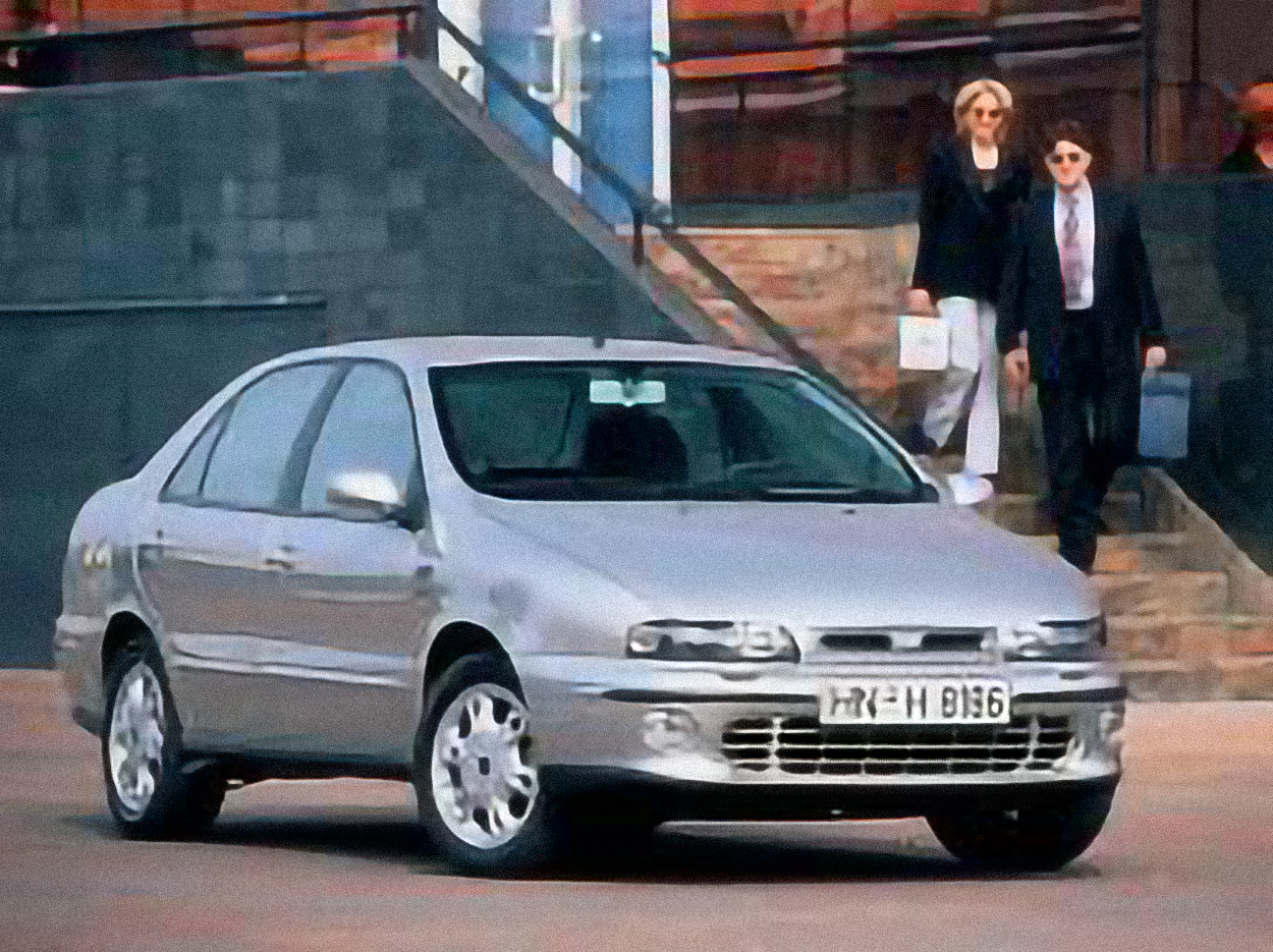 Fiat Marea 1.4 – årsmodell 1996 i bild Bild på Fiat Marea 1.4 – årsmodell 1996