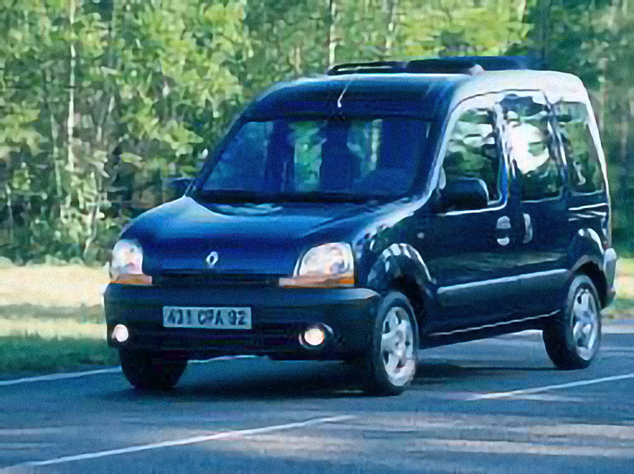 Renault Kangoo 1.9 DCi Limited 4×4 – årsmodell 2007 i bild Bild på Renault Kangoo 1.9 DCi Limited 4×4 – årsmodell 2007