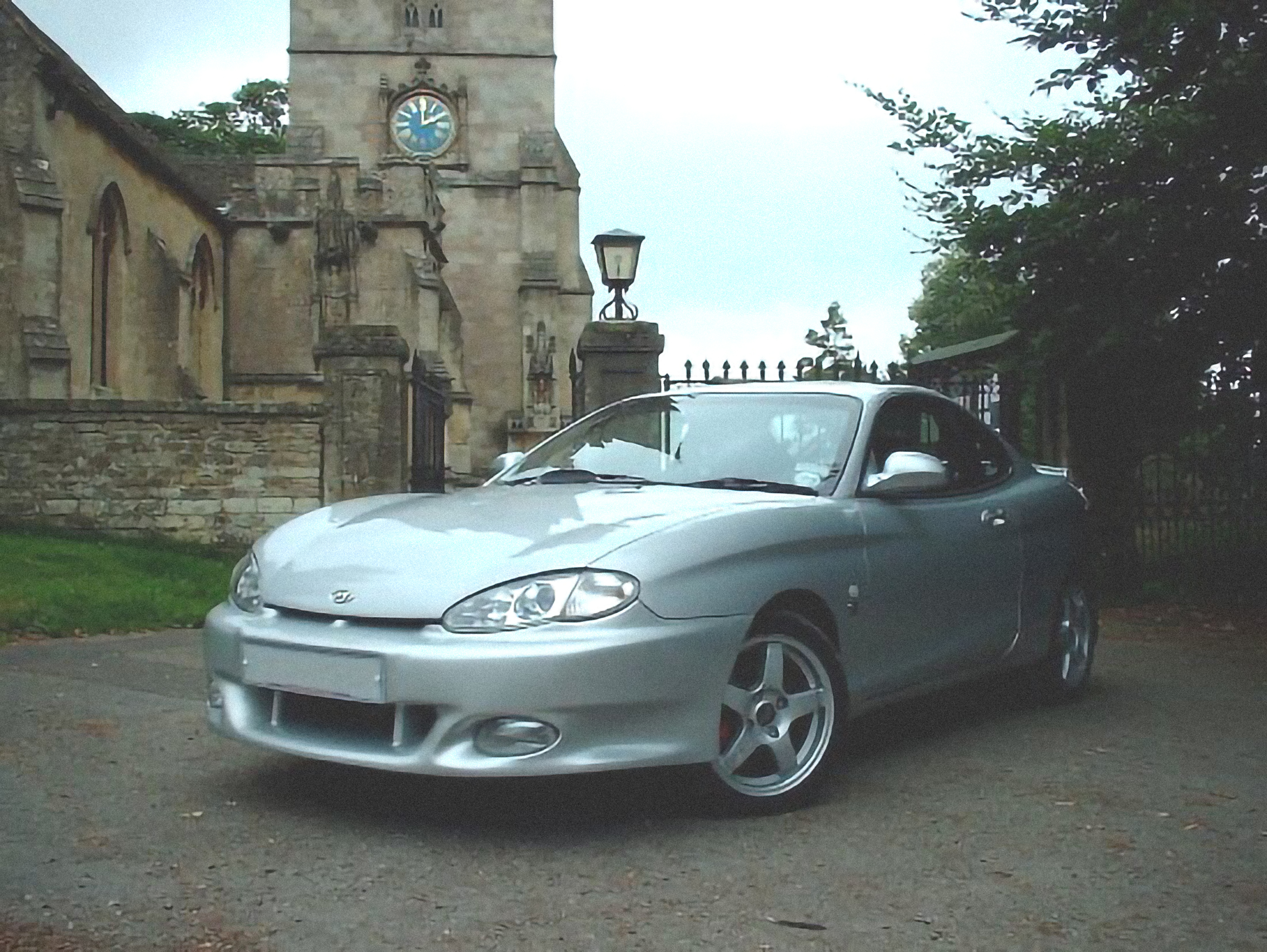 Hyundai Coupe 2 – årsmodell 1996 i bild Bild på Hyundai Coupe 2 – årsmodell 1996