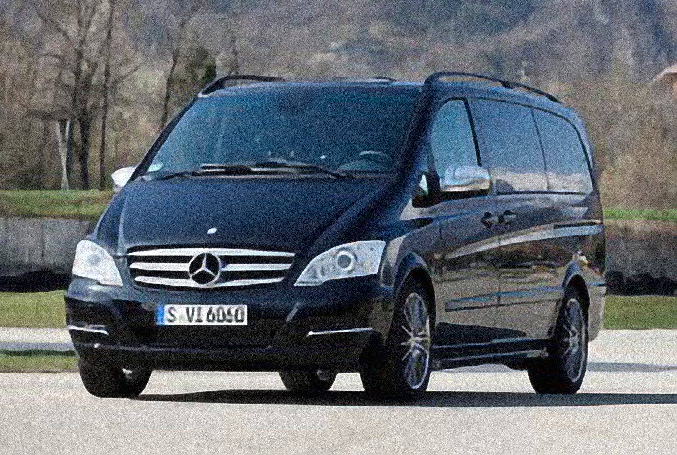 Mercedes-Benz Viano 3.0 CDi V6 – årsmodell 2012 i bild Bild på Mercedes-Benz Viano 3.0 CDi V6 – årsmodell 2012