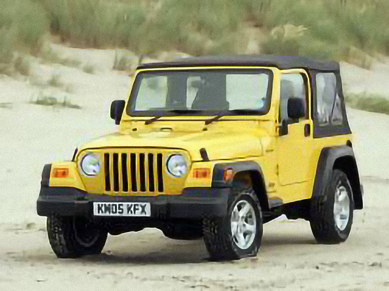 Jeep Wrangler 2.5 – årsmodell 1997 i bild Bild på Jeep Wrangler 2.5 – årsmodell 1997