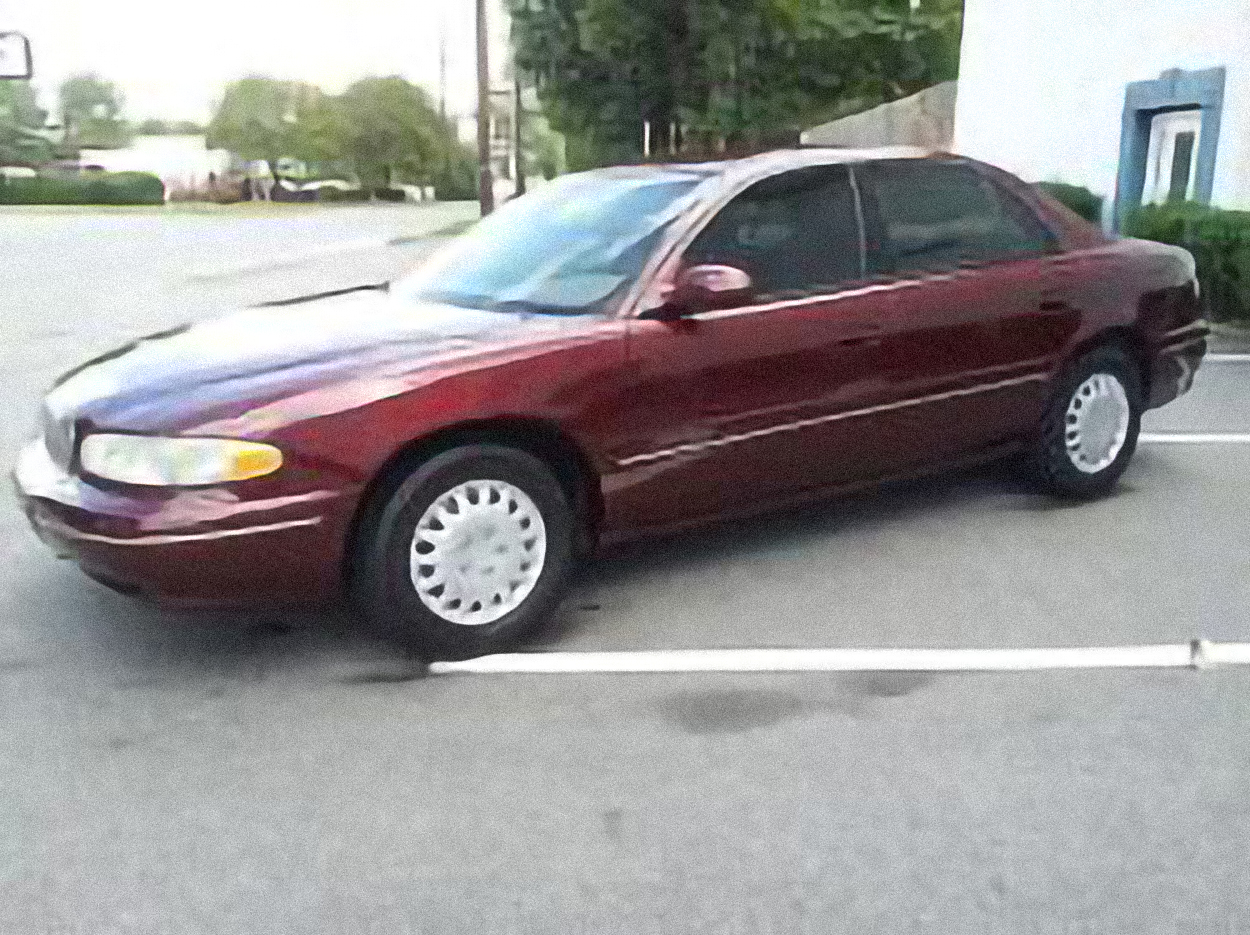 Buick Century – årsmodell 1999 i bild Bild på Buick Century – årsmodell 1999