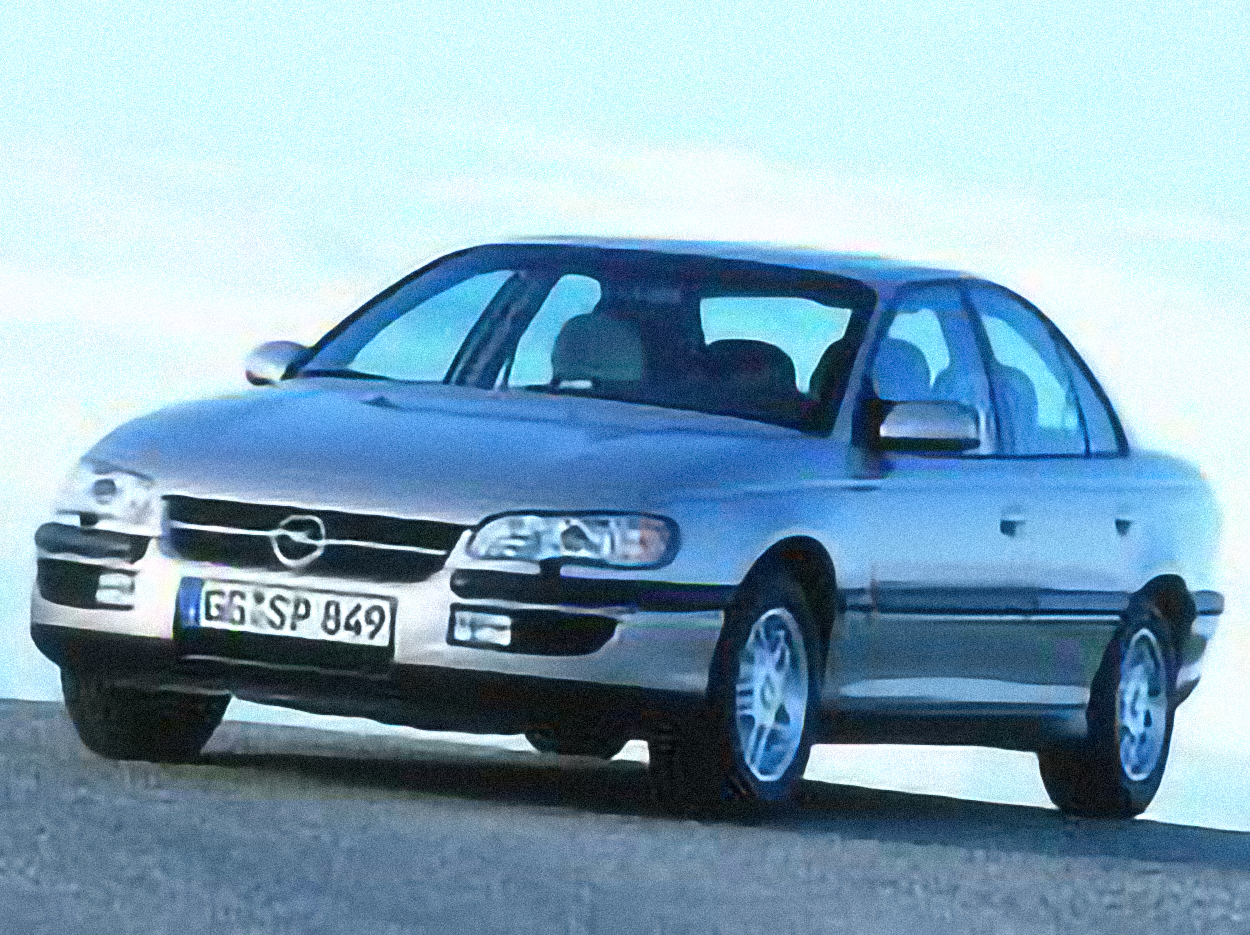 Opel Omega V8 – årsmodell 2001 i bild Bild på Opel Omega V8 – årsmodell 2001