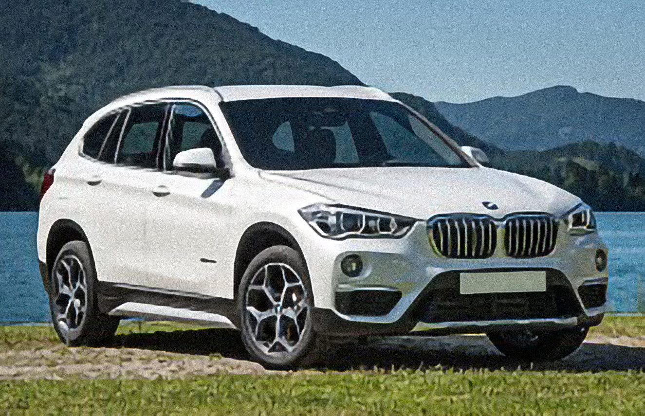 BMW X1 xDrive28i 4dr SUV AWD (2.0L 4cyl Turbo 8A) – årsmodell 2021 i bild Bild på BMW X1 xDrive28i 4dr SUV AWD (2.0L 4cyl Turbo 8A) – årsmodell 2021
