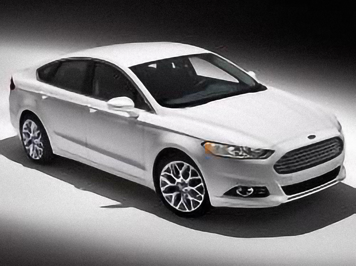 Ford Fusion S – årsmodell 2013 i bild Bild på Ford Fusion S – årsmodell 2013