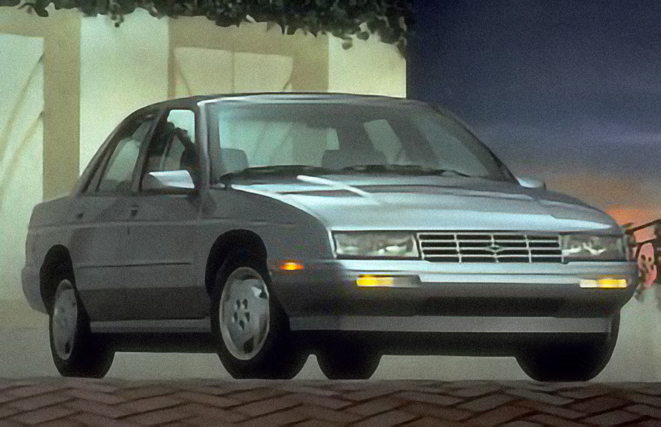 Chevrolet Corsica 2.2 Automatic – årsmodell 1991 i bild Bild på Chevrolet Corsica 2.2 Automatic – årsmodell 1991