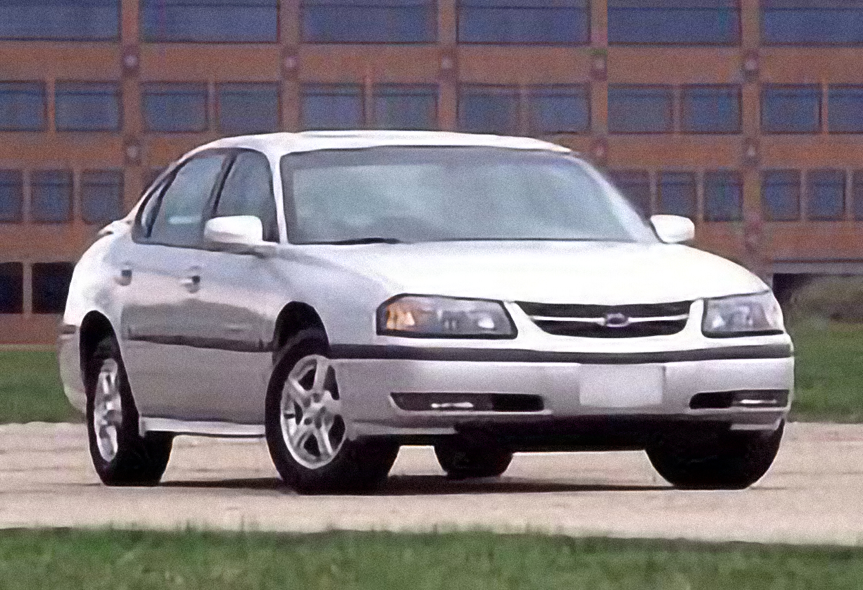 Chevrolet Impala Sedan – årsmodell 2005 i bild Bild på Chevrolet Impala Sedan – årsmodell 2005