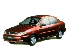 Daewoo Lanos 1.6 GTR – årsmodell 2000 i bild Bild på Daewoo Lanos 1.6 GTR – årsmodell 2000