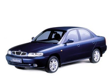 Daewoo Nubira 2 – årsmodell 1999 i bild Bild på Daewoo Nubira 2 – årsmodell 1999