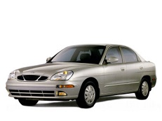 Daewoo Nubira – årsmodell 2001 i bild Bild på Daewoo Nubira – årsmodell 2001