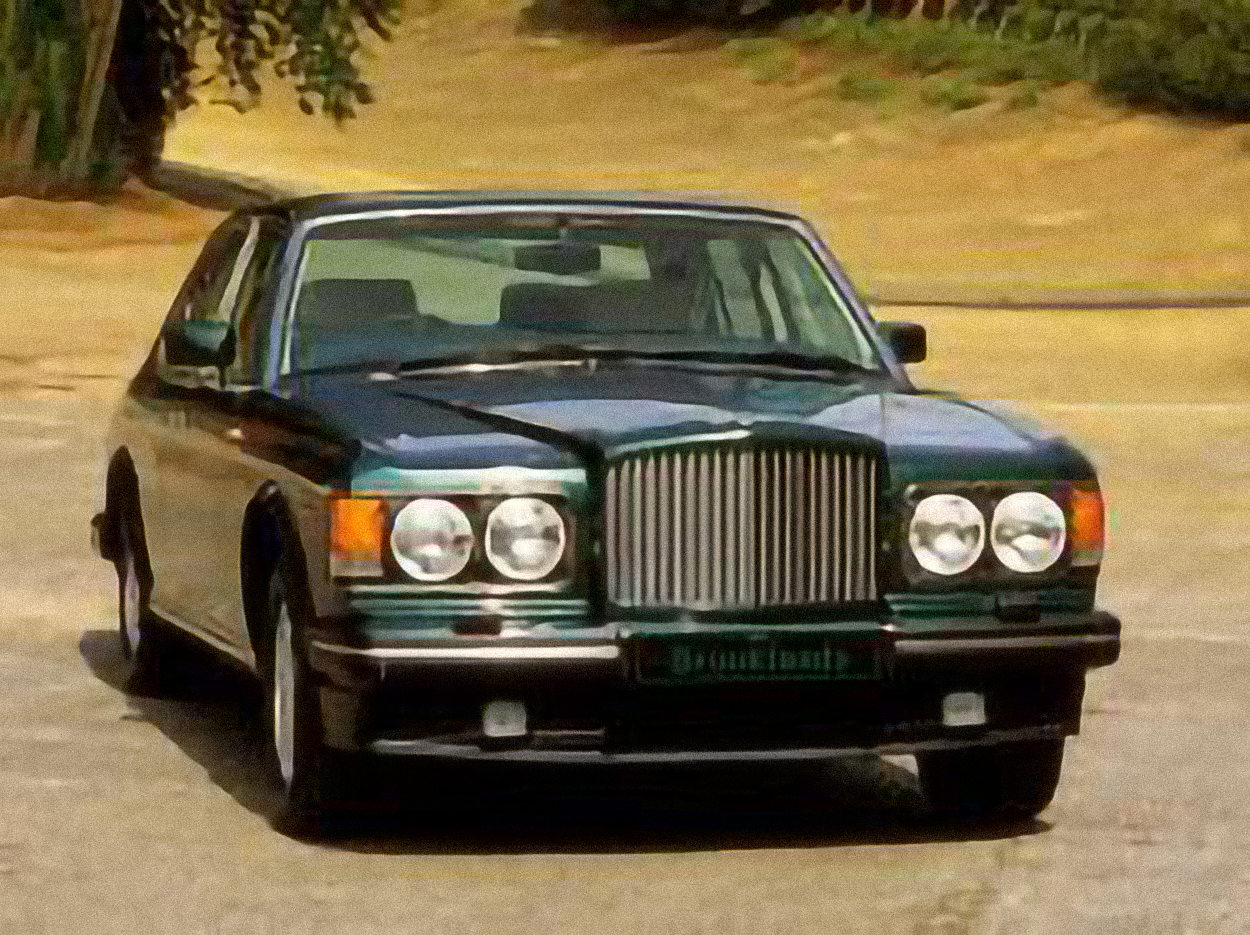 Bentley Brooklands – årsmodell 1994 i bild Bild på Bentley Brooklands – årsmodell 1994