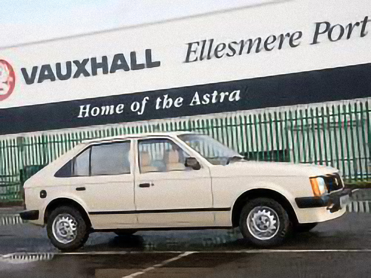 Vauxhall Astra – årsmodell 1980 i bild Bild på Vauxhall Astra – årsmodell 1980
