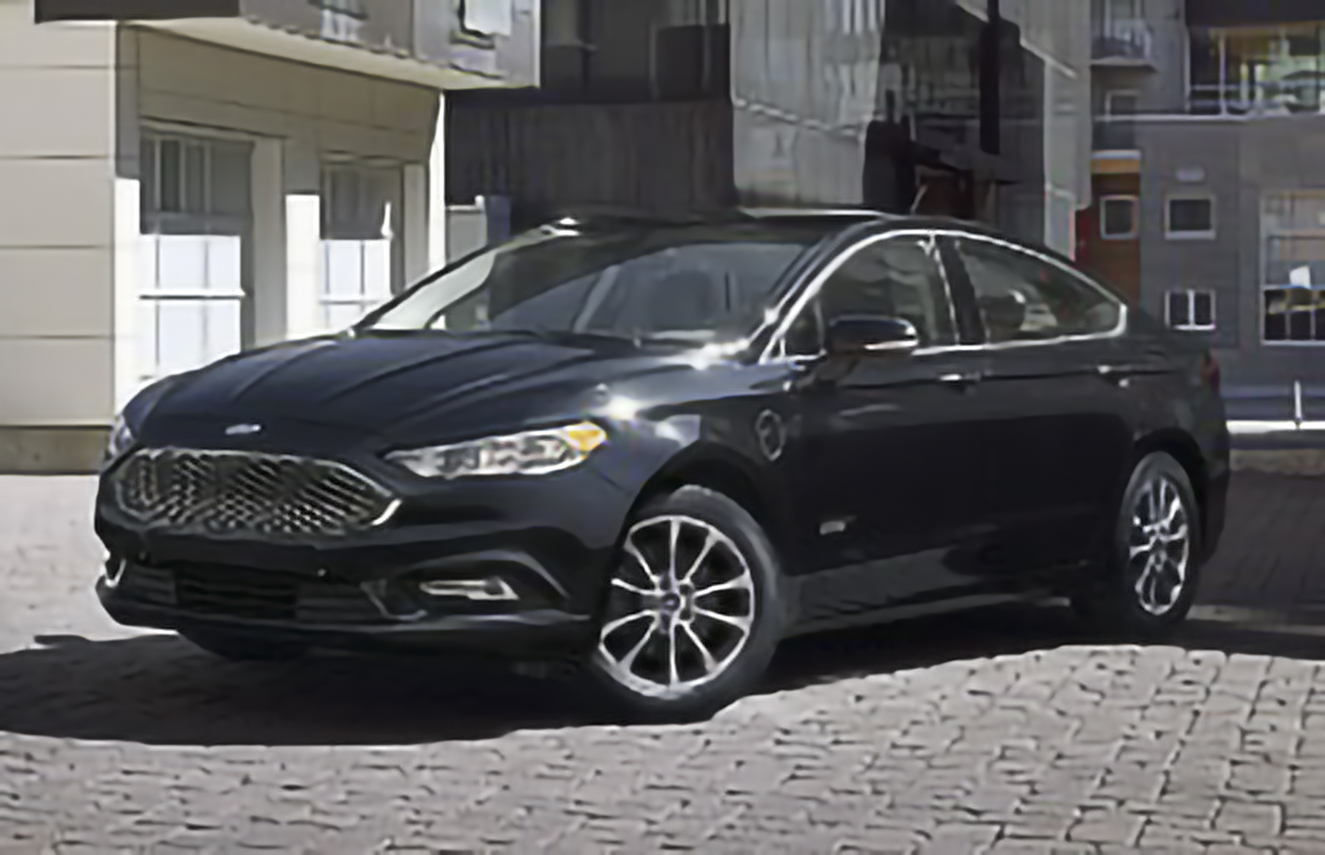 Ford Fusion Titanium 4dr Sedan AWD w/EcoBoost (2.0L 4cyl Turbo 6A) – årsmodell 2018 i bild Bild på Ford Fusion Titanium 4dr Sedan AWD w/EcoBoost (2.0L 4cyl Turbo 6A) – årsmodell 2018
