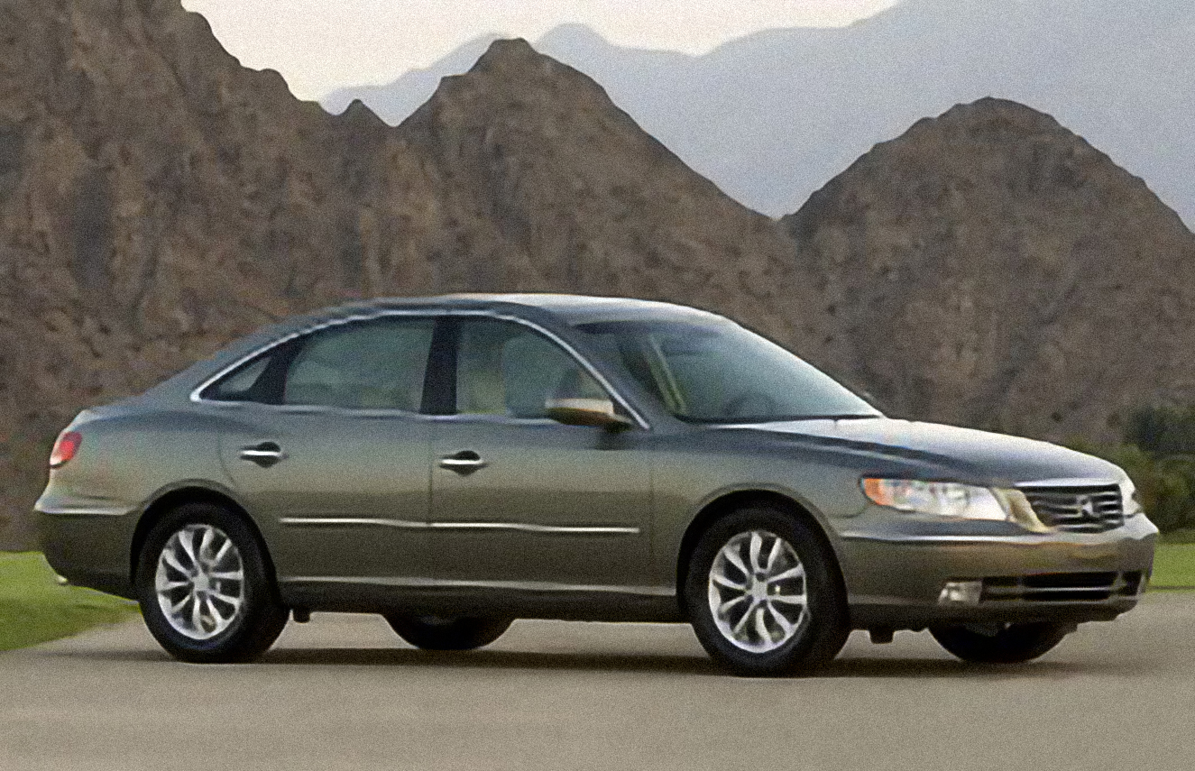 Hyundai Azera – årsmodell 2009 i bild Bild på Hyundai Azera – årsmodell 2009