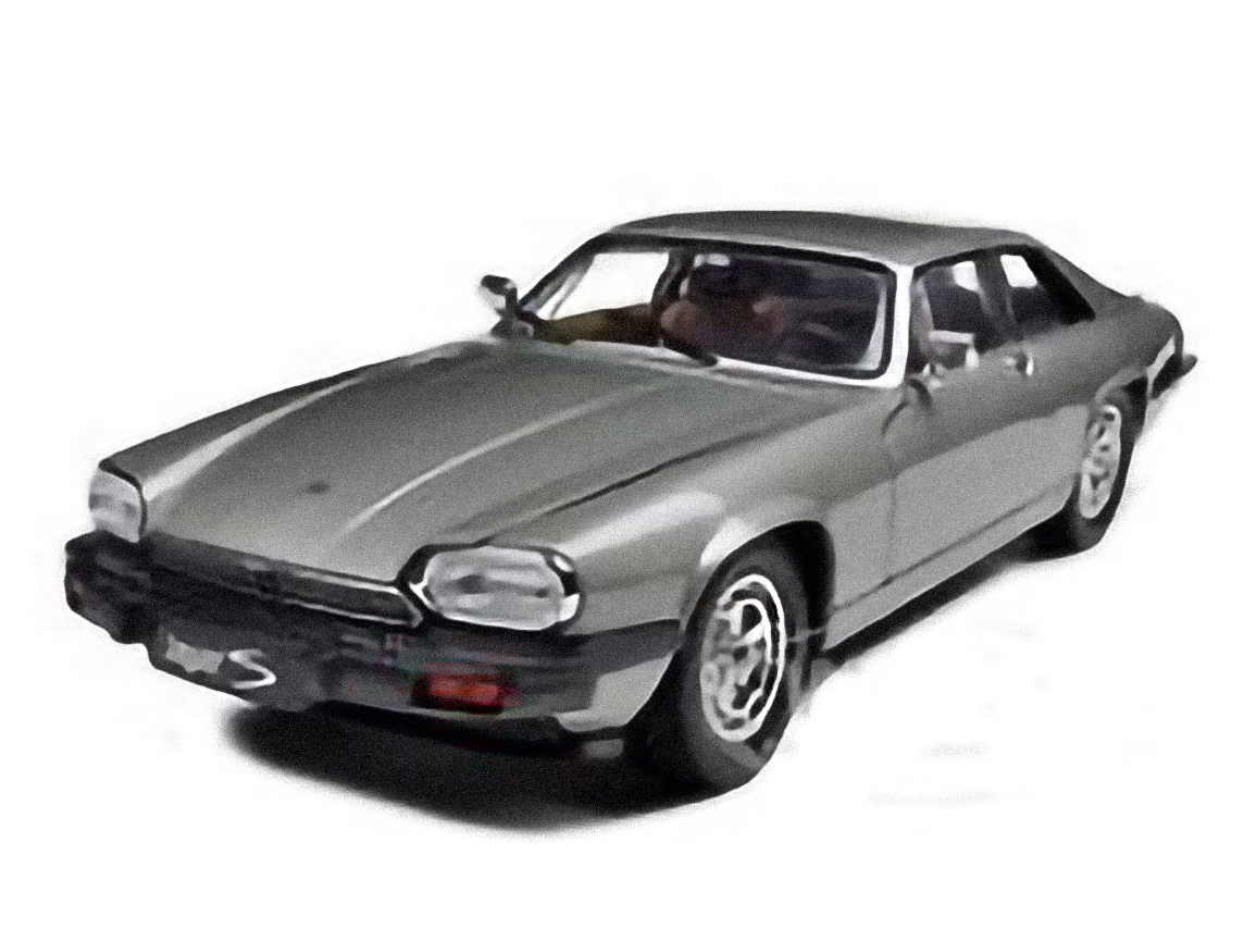 Jaguar XJS – årsmodell 1975 i bild Bild på Jaguar XJS – årsmodell 1975