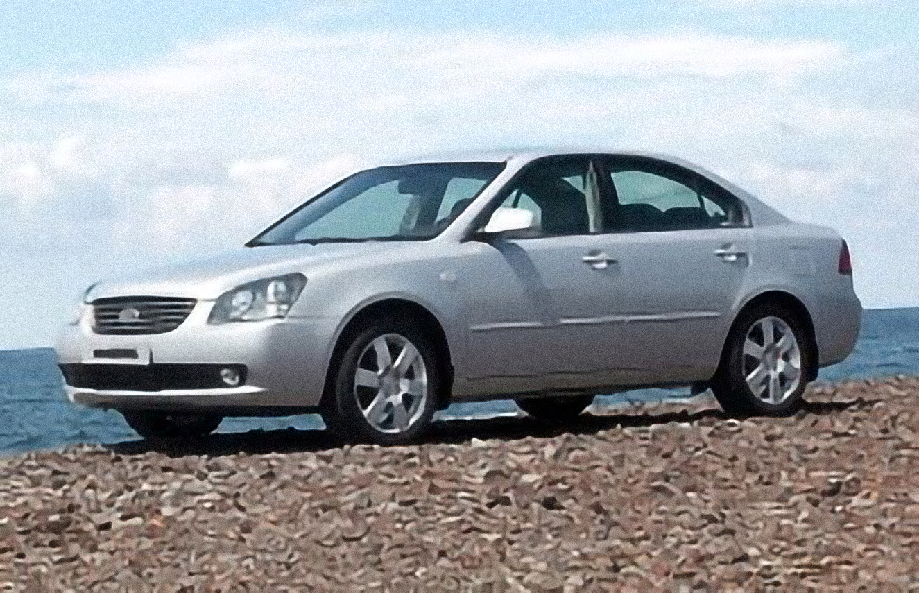 Kia Magentis 2.0 SE – årsmodell 2008 i bild Bild på Kia Magentis 2.0 SE – årsmodell 2008