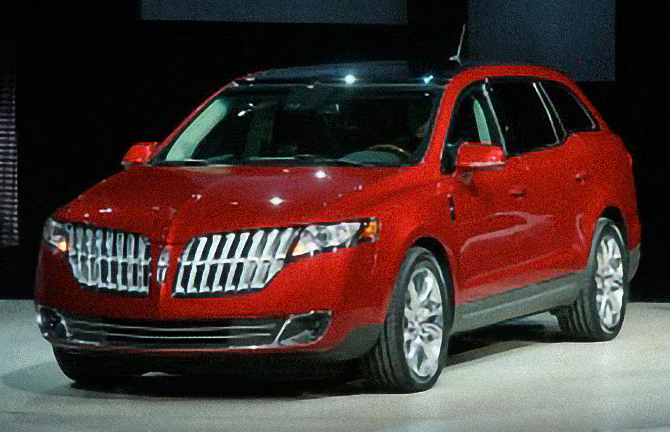 Lincoln MKT – årsmodell 2011 i bild Bild på Lincoln MKT – årsmodell 2011