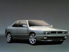 Maserati Ghibli – årsmodell 1992 i bild Bild på Maserati Ghibli – årsmodell 1992