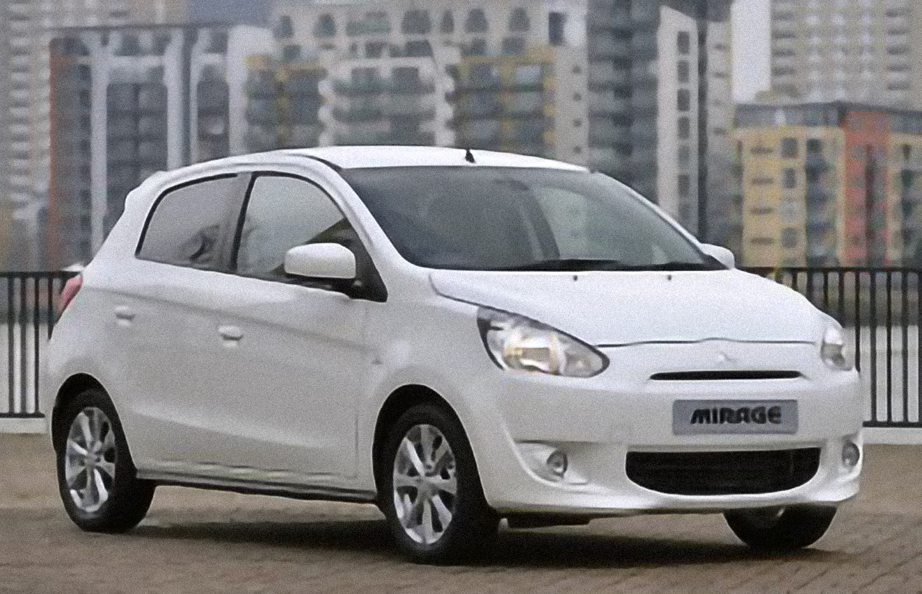 Mitsubishi Mirage ES 4dr Hatchback (1.2L 3cyl 5M) – årsmodell 2018 i bild Bild på Mitsubishi Mirage ES 4dr Hatchback (1.2L 3cyl 5M) – årsmodell 2018