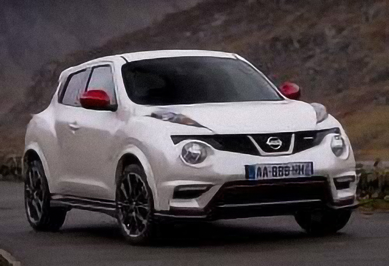 Nissan Juke SL – årsmodell 2013 i bild Bild på Nissan Juke SL – årsmodell 2013