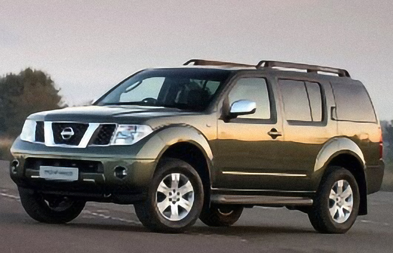 Nissan Pathfinder SE Off-road 4×4 – årsmodell 2005 i bild Bild på Nissan Pathfinder SE Off-road 4×4 – årsmodell 2005