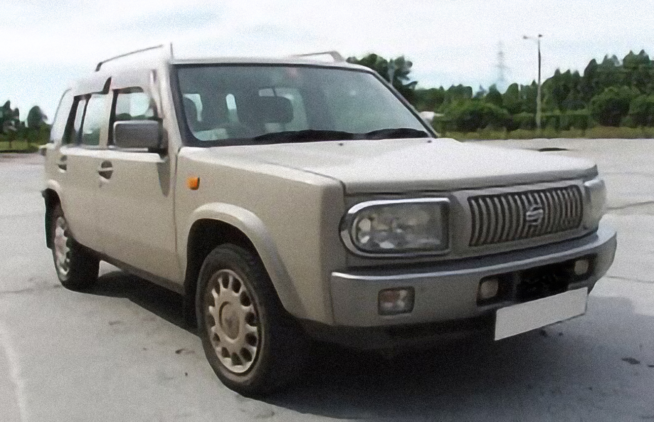 Nissan Rasheen – årsmodell 1998 i bild Bild på Nissan Rasheen – årsmodell 1998