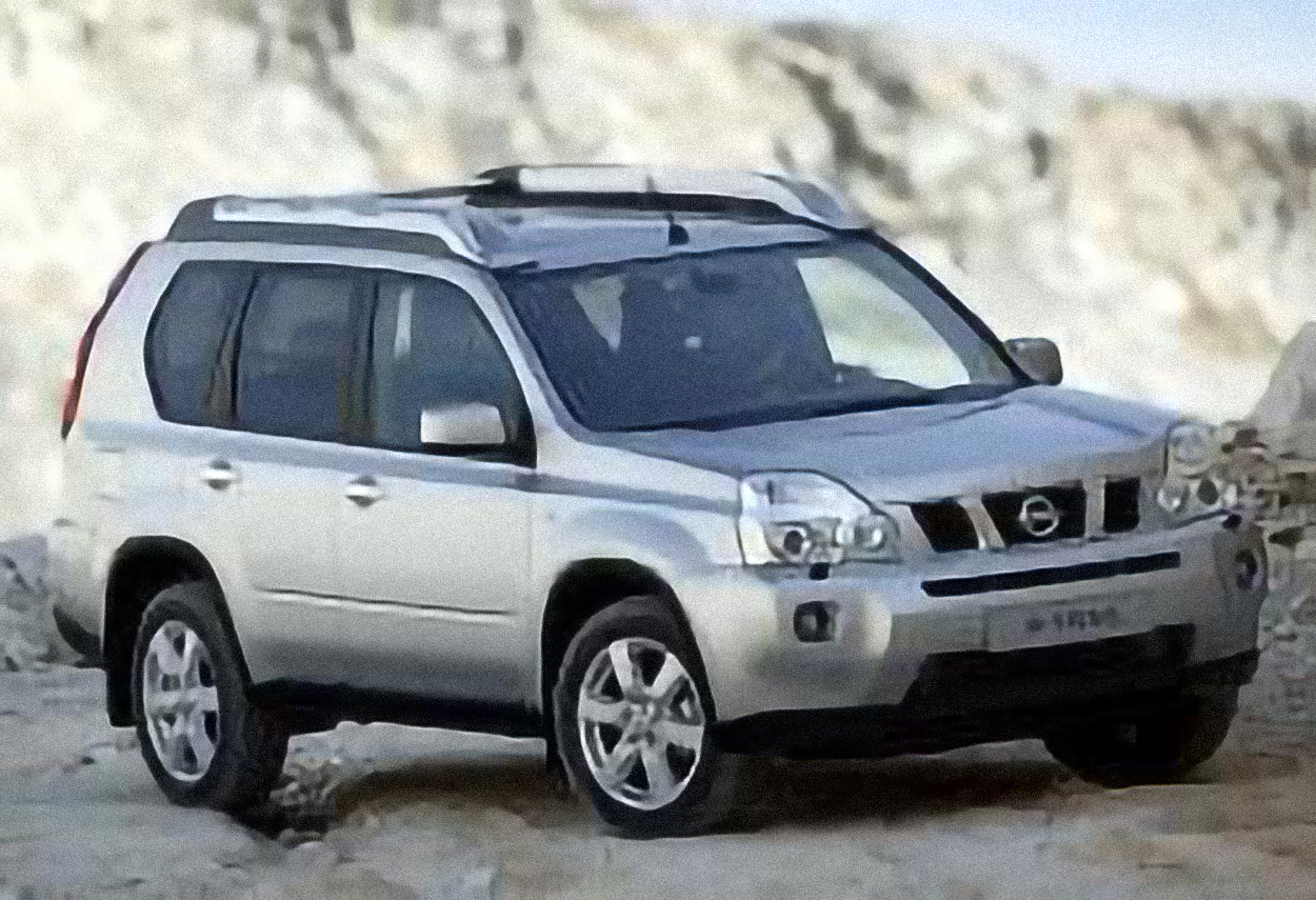 Nissan X-Trail 2.0 Automatic – årsmodell 2008 i bild Bild på Nissan X-Trail 2.0 Automatic – årsmodell 2008
