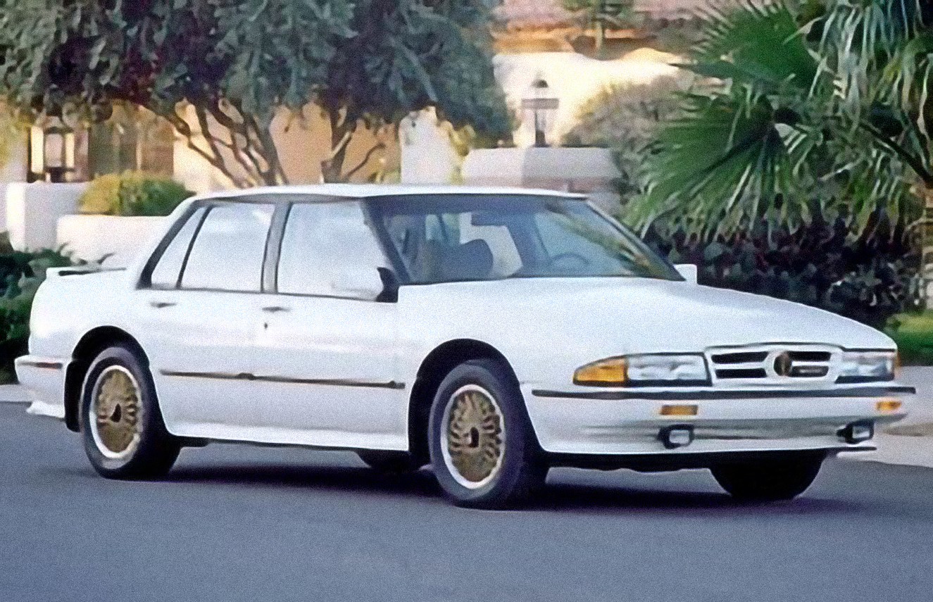 Pontiac Bonneville – årsmodell 1989 i bild Bild på Pontiac Bonneville – årsmodell 1989